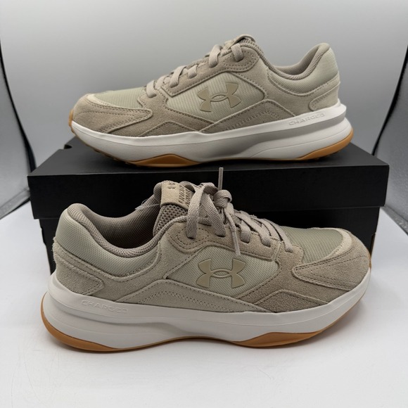 Under Armour UA Charged Edge Suede Shoes Mens 9.5 Tan Beige Sneakers 3027731-201